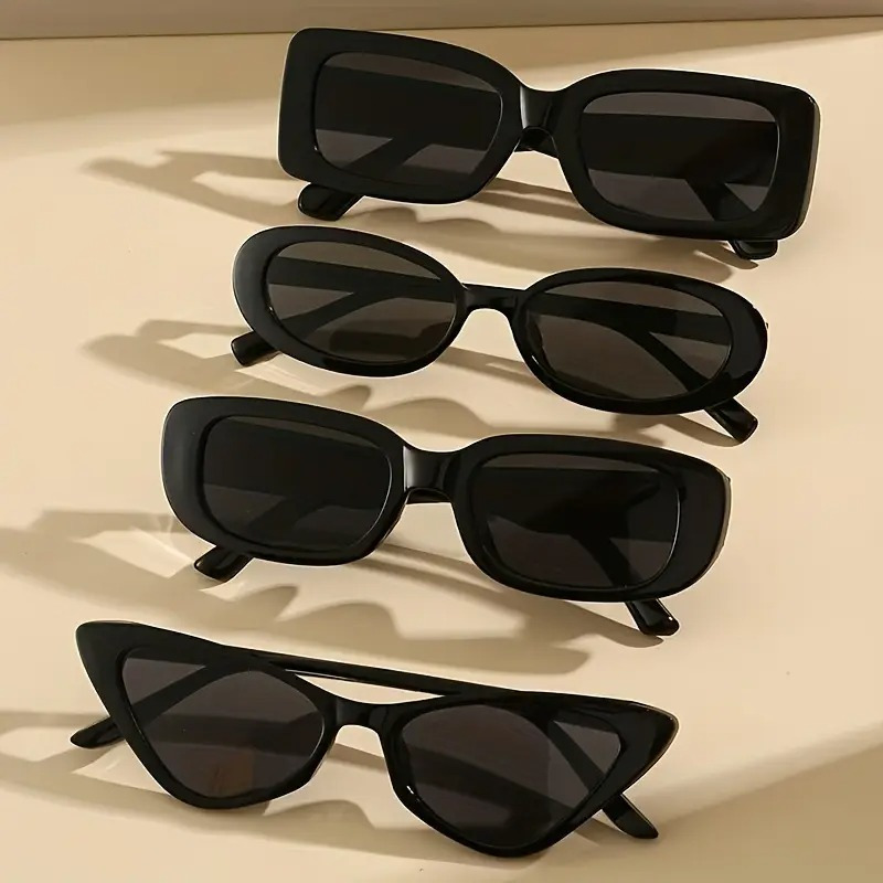 Vintage Fashion Outfit - 4pcs of Women's and Men's Casual
