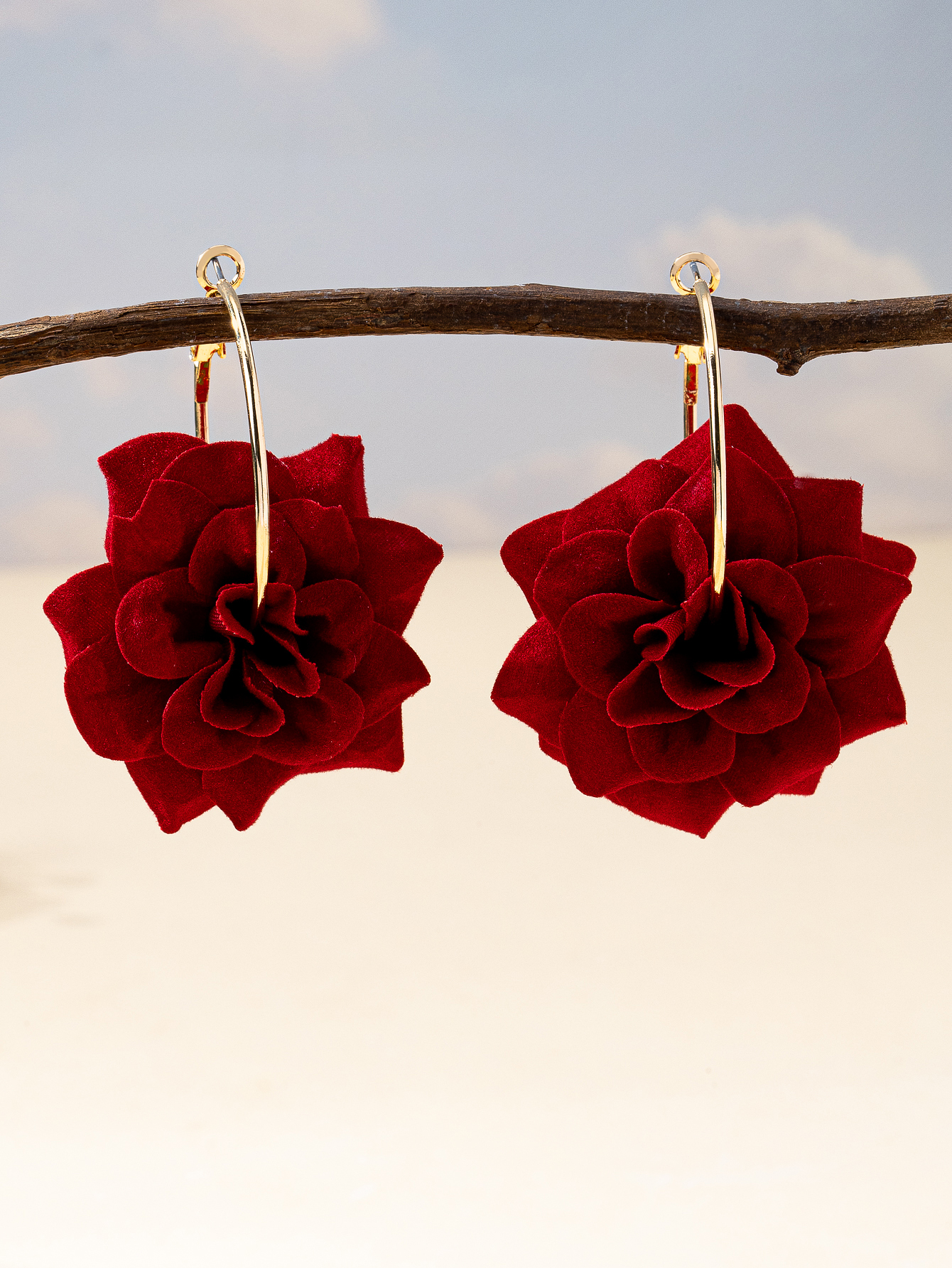 A Pair of Women's Burgundy Vel - Vintage Fashion Hong Kong ulasan dan harga