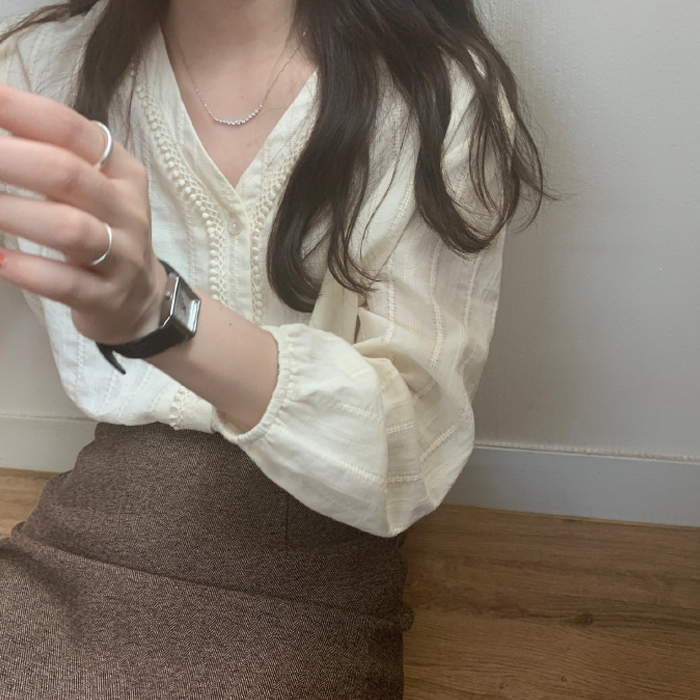 Loose Long Sleeve V-Neck Women - Vintage Fashion Hong Kong ulasan dan harga