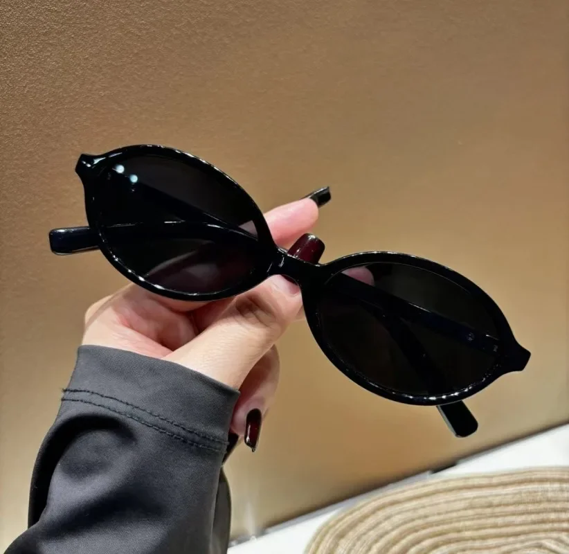 New Oval Shape Sunglasses Clas - Vintage Fashion Girl ulasan dan harga