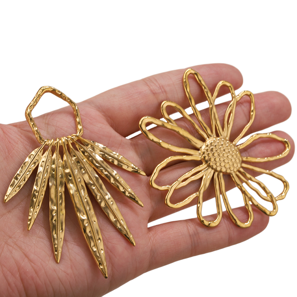 5pcs Stainless Steel Flower Ch - Vintage Fashion Earrings ulasan dan harga