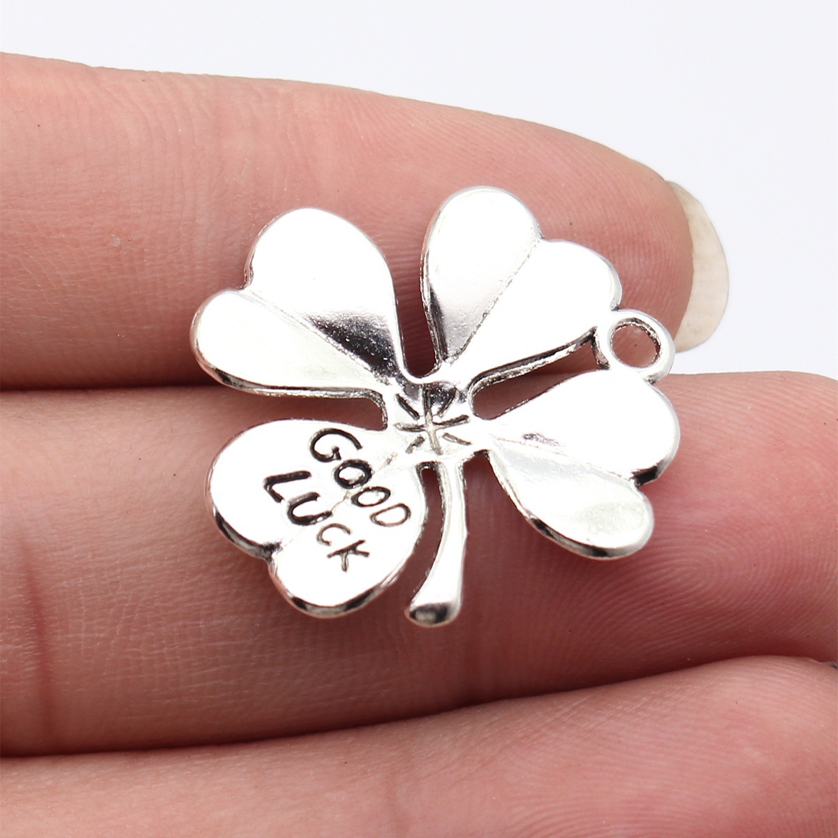 WYSIWYG 5pcs 28x26mm Kc Gold C - Vintage Fashion Tumblr ulasan dan harga