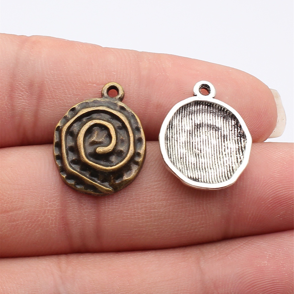 WYSIWYG 10pcs 22x17mm 2 Colors - Vintage Fashion Tumblr ulasan dan harga